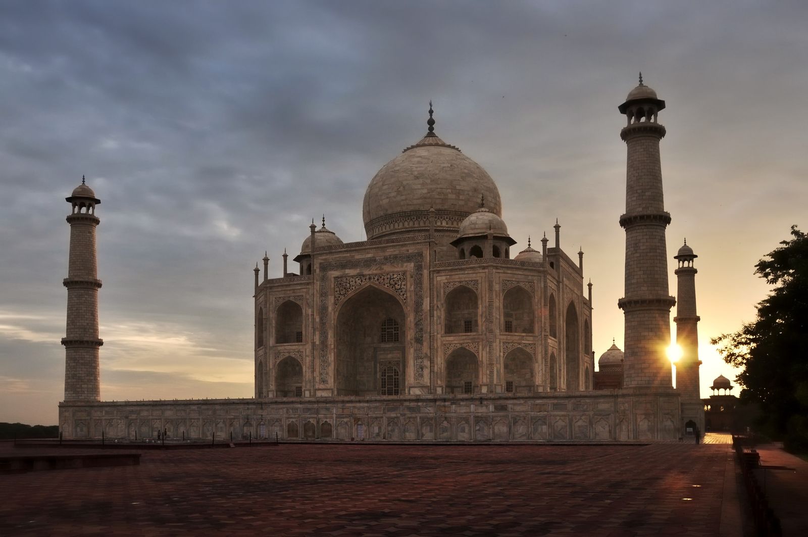 El Taj Mahal a primera hora.